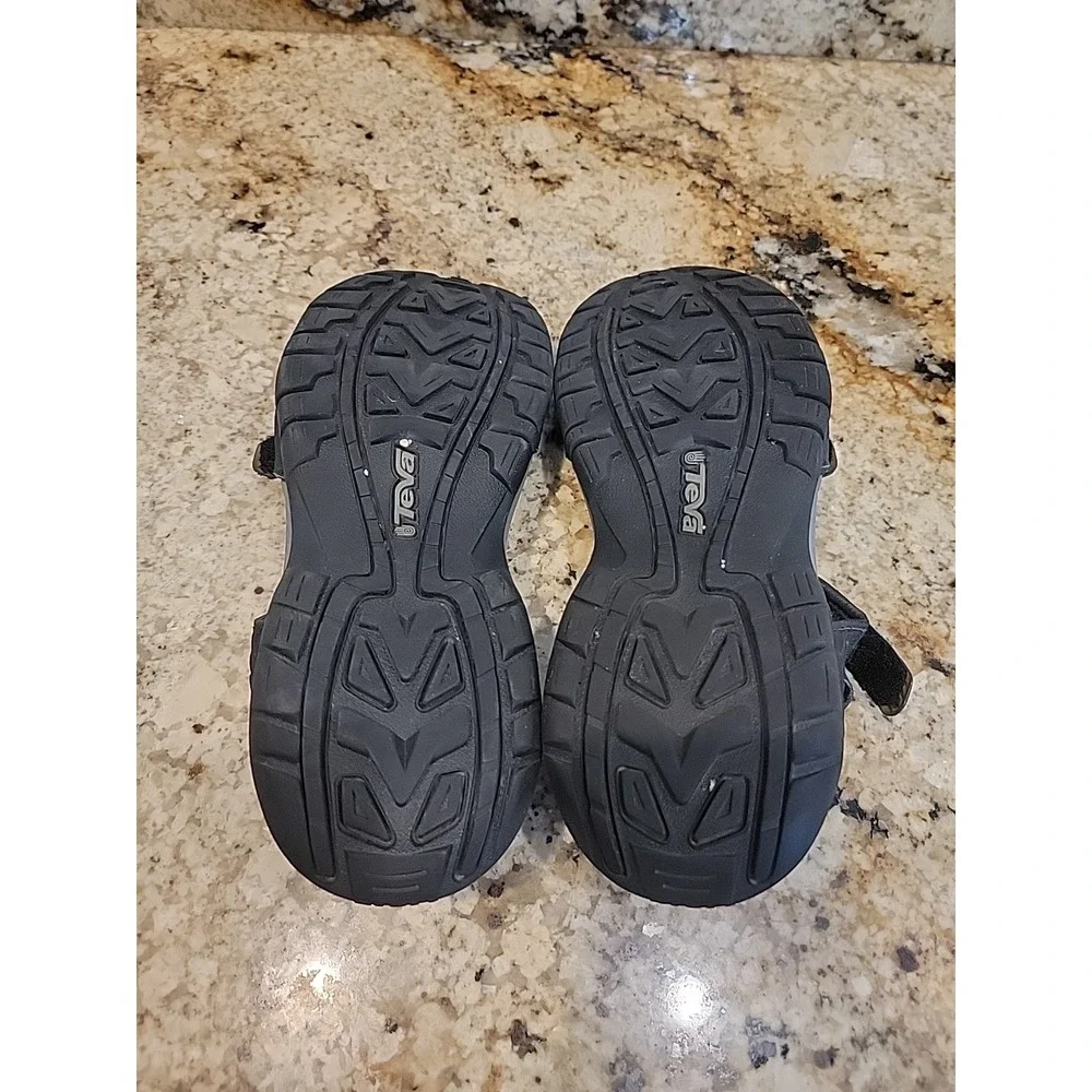Teva Men's Classic Universal Black Strappy Sport Hiking Sandals Size 11